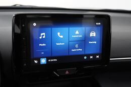 Apple Carplay/Android Auto