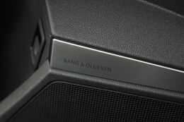 Bang & Olufsen