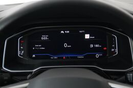 volledig digitaal instrumentenpaneel groot