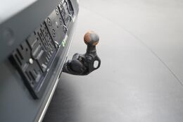 trekhaak elektrisch uitklapbaar