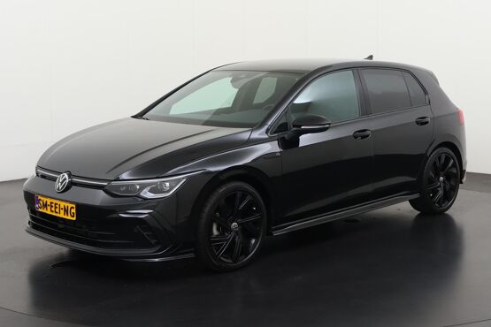 Volkswagen Golf 1.5 eTSI R-Line DSG