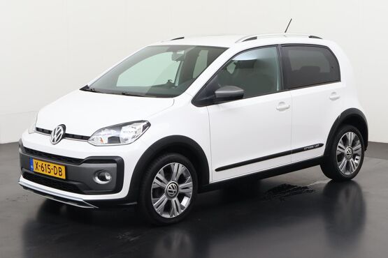 Volkswagen up! 1.0 BMT Cross up!