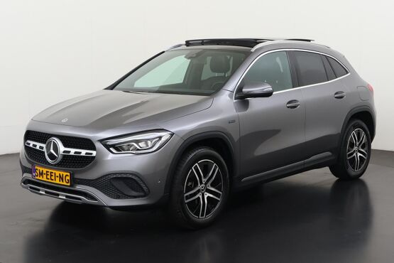 Mercedes-Benz GLA 250e Progressive