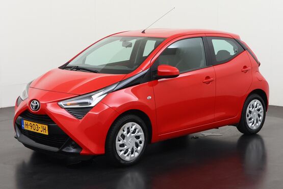 Toyota Aygo 1.0 VVT-i x-play Automaat