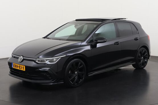 Volkswagen Golf 1.5 eTSI R-Line DSG