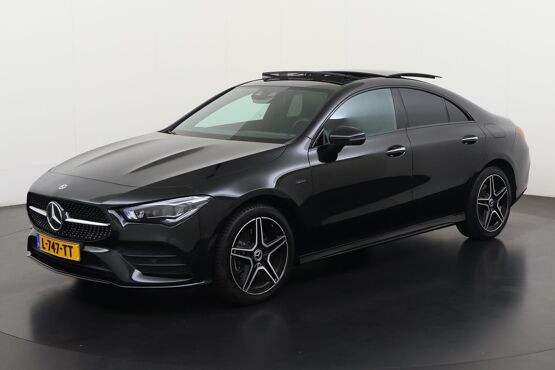 Mercedes-Benz CLA-Klasse 250e AMG Night