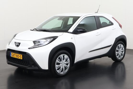 Toyota Aygo X 1.0 VVT-i S-CVT Play Automaat