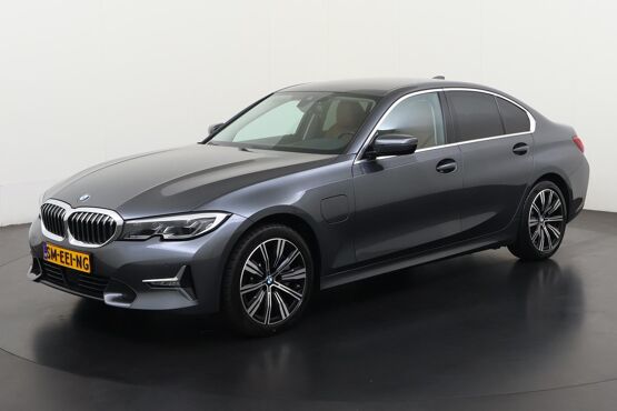 BMW 3-serie 330e xDrive High Executive Luxury