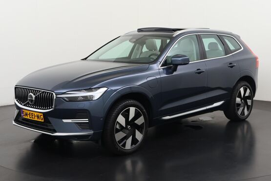 Volvo XC60 T8 Long Range AWD Ultra Bright