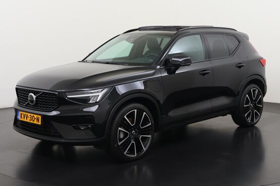 Volvo XC40 1.5 T5 Plug-in hybrid Ultimate Dark
