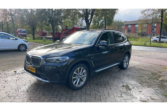 BMW X3 xDrive30e Business Edition Plus
