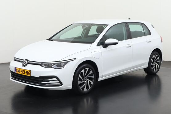 Volkswagen Golf 1.4 eHybrid Style