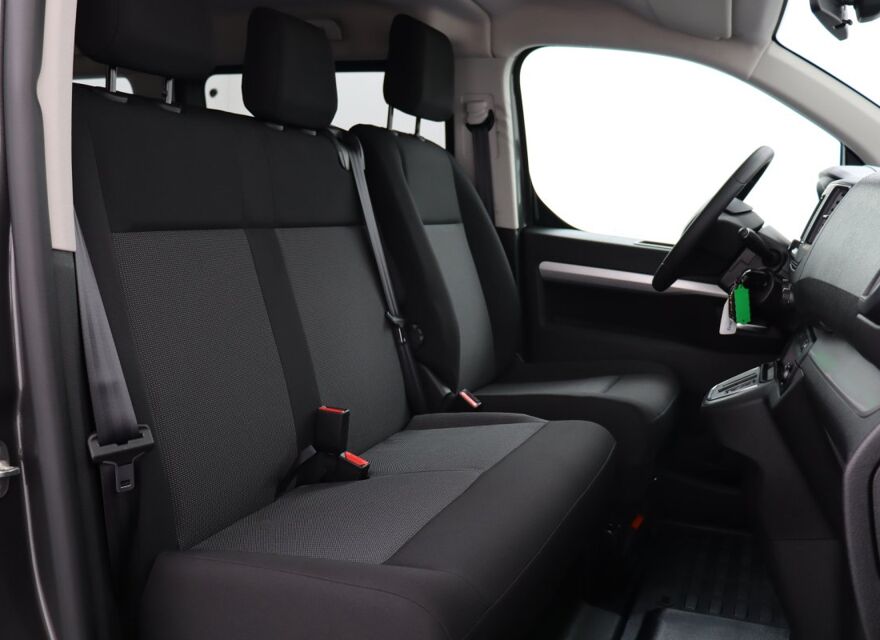 09e0798f-b3c0-4fd2-a09a-125cc167b810