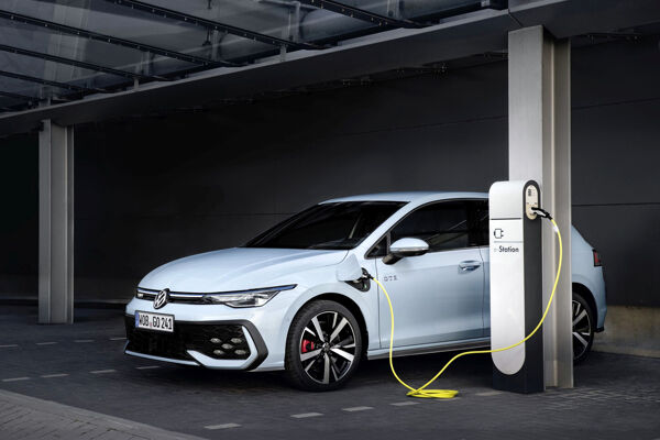 Volkswagen_golf_aandrijflijn_hybride_DSG_occasion_voorraad
