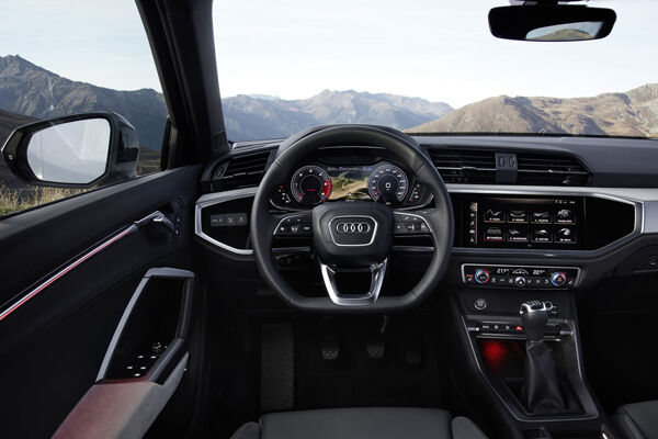 Audi_q3_crossover_SUV_interieur_occasion_voorraad