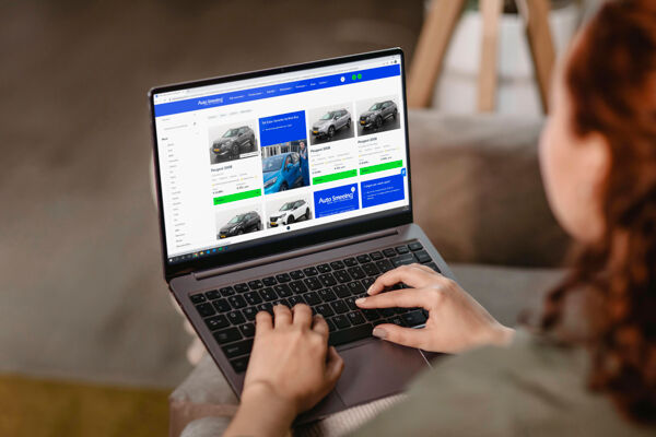 Peugeot2008_page