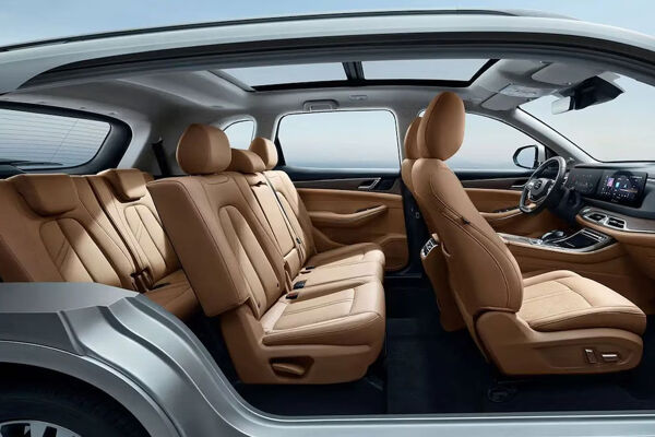 7_persoons_SUV_hybride_phev_dfsk_e5_occasion_voorraad