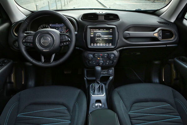Jeep_renegade_interieur_design_occasion_voorraad