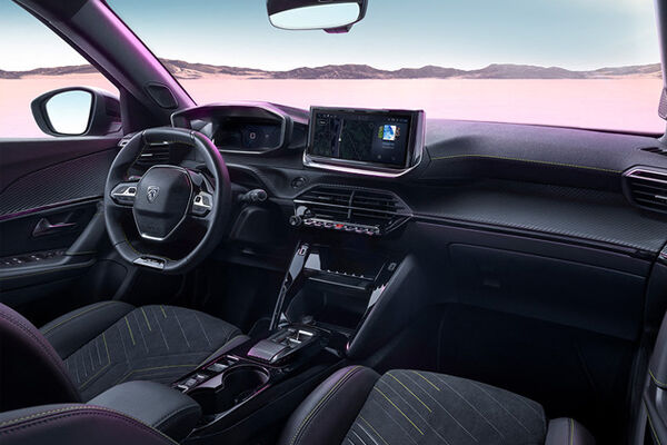 Peugeot-2008-interieur-design-occasion-voorraad