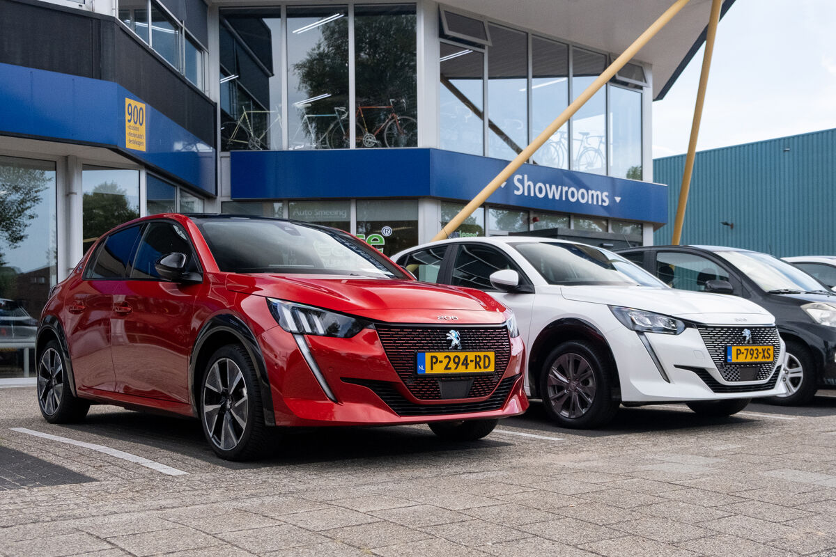 Auto Smeeing I Ruim 600 occasions en nieuwe auto's | Auto Smeeing
