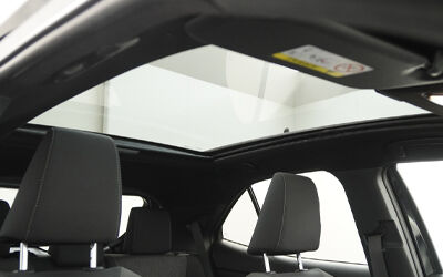 Yaris_cross_panoramadak
