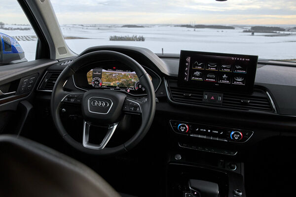 Audi_q5_interior_interieur_s_line