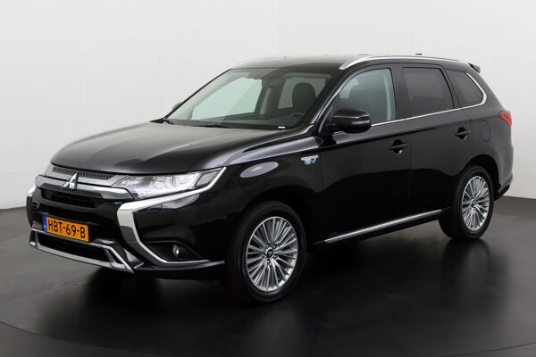 Mitsubishi_Outlander_hybride_suv_budget_occasion_voorraad