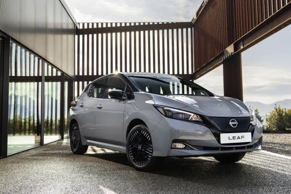 Nissan-Leaf-exterieur-design-occasion-voorraad