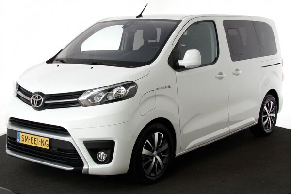 30d7a2fc-a80a-4748-b323-ec761ff59a85