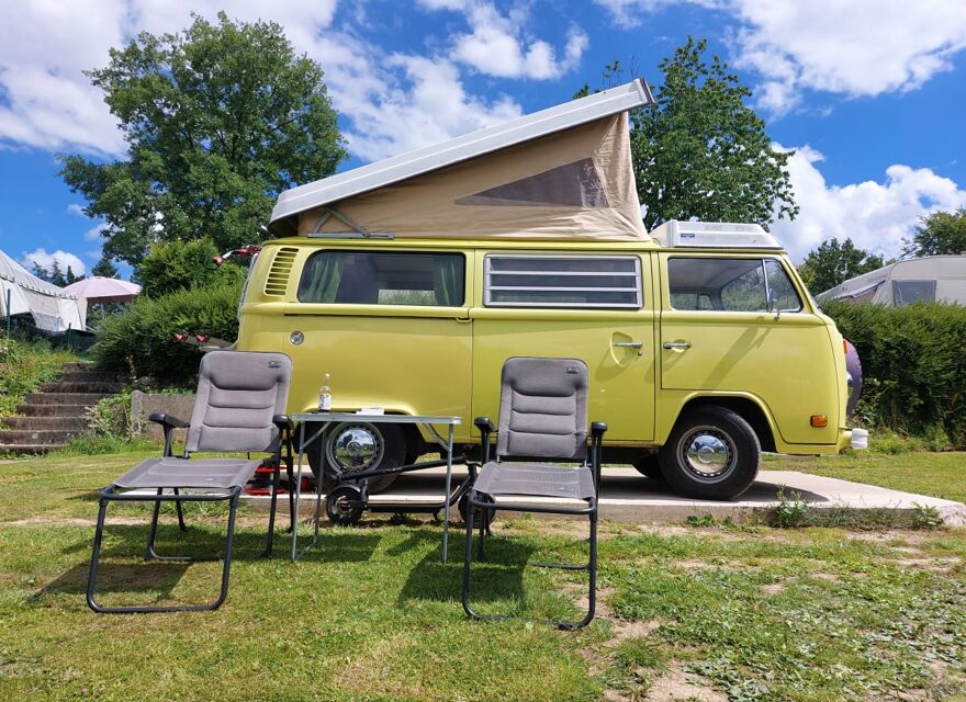 vw-camper-t2-camping