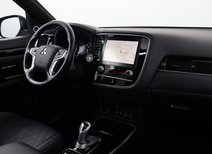 4e85303c-8e2e-49d6-81fd-b8b896b72727