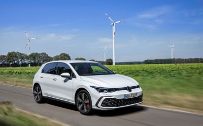VW_golf_GTE_hybride