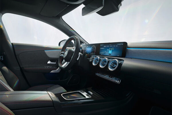 Mercedes-benz-CLA-occasion-shooting-brake-coupe-interieur-occasion-voorraad