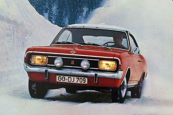 Opel_commodore_gs_e_coupe_racing_history