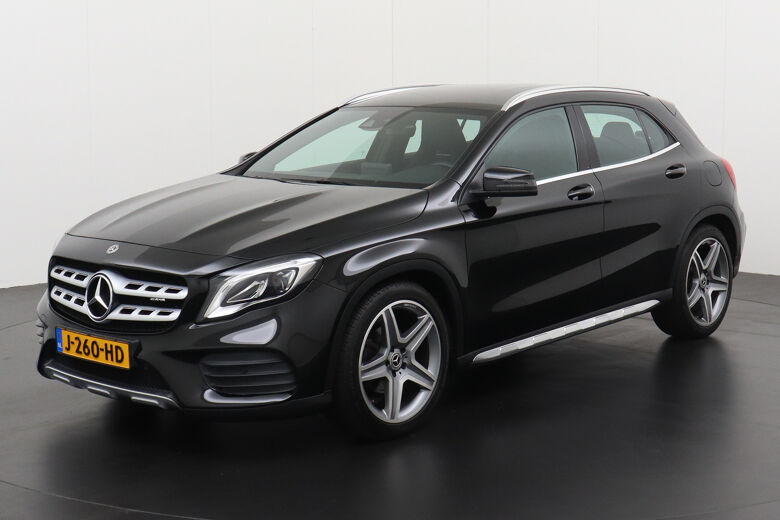 Mercedes-Benz GLA 180 AMG