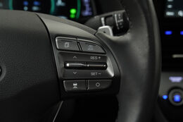 Cruise control adaptief met stop&go en stuurhulp