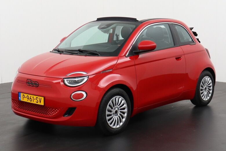 Fiat 500E CABRIO RED 42 kWh